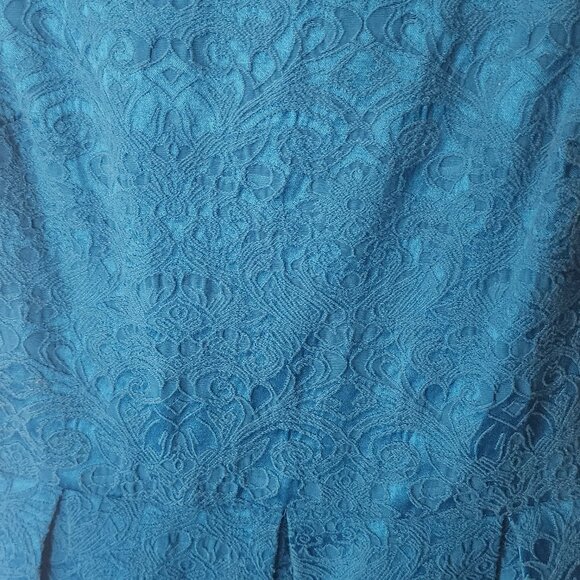 blue dress with a cute pattern - Picture 2 of 7